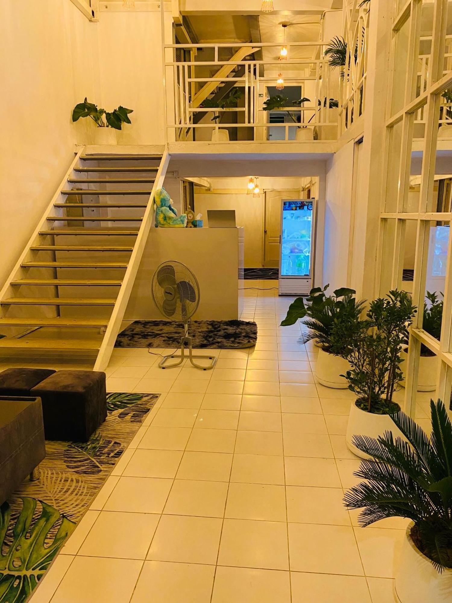 Lemon Tree Hostel Khaosan 曼谷 外观 照片